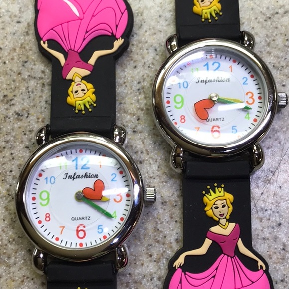 Girls Watch Black with Pink Princess and Hearts - Picture 2 of 8